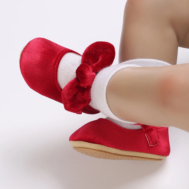 Cute White Lace Baby Girl Princess shoes  Baby Moccasins Moccs Shoes Bow Fringe Rubber Soled Non-slip Footwear Crib Shoes