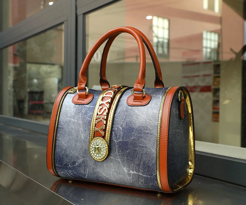 Classic Retro Women's Shoulder Bag Boston Handbag Crocodile Embossed Crossbody Letter Decoration High Quality Top Handle Bag