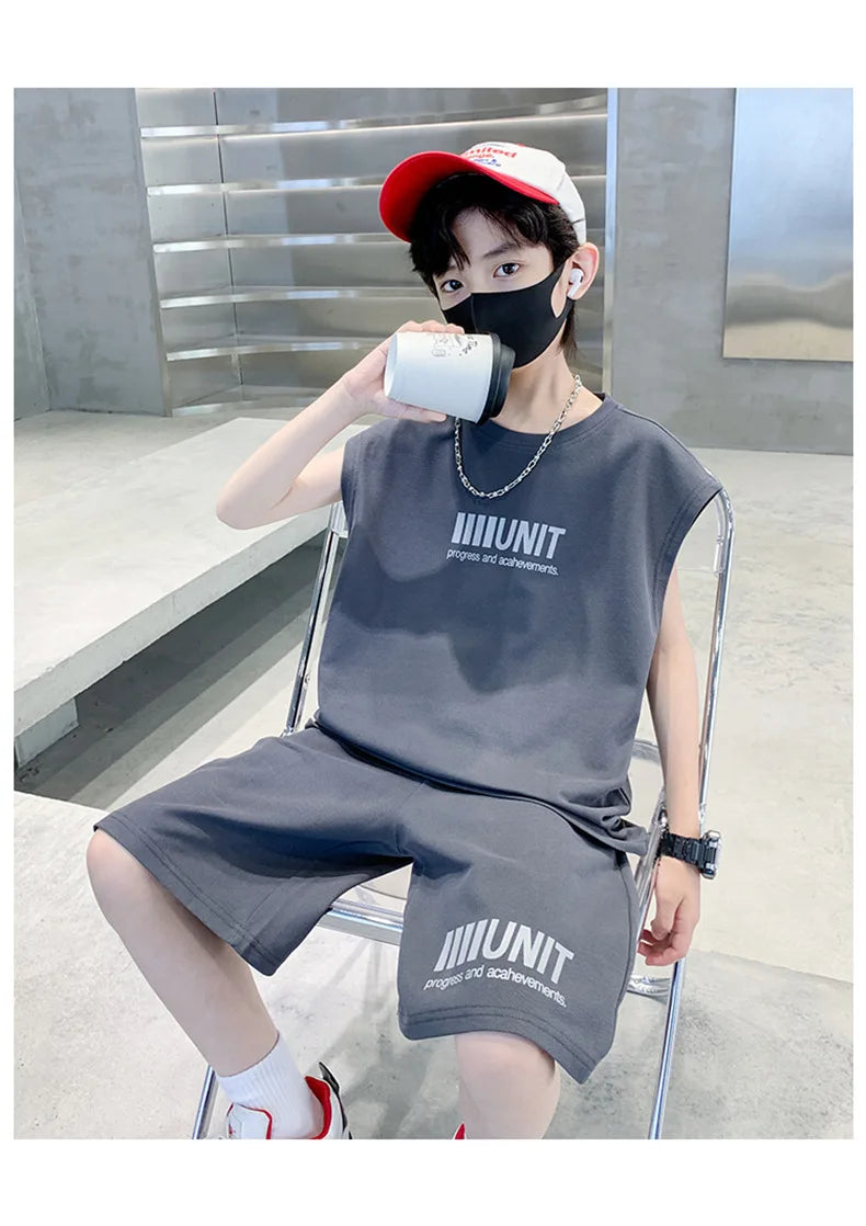 Boys Summer Suit New Children's Sleeveless Vest Sports Suit Fried Street Clothes Cool Handsome Summer Children's Clothing