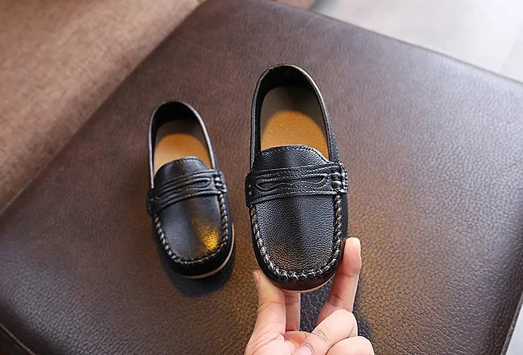 2025 Boys' Slip-On Oxford Loafers Spring Autumn Soft PU Leather Toddler Shoes Black White School Uniform Shoes for Kids