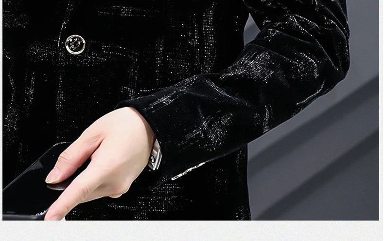 Fashionable men suit