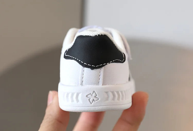 New Baby Shoes Spring Autumn Soft Soled Toddler Shoes Boys Sports Shoes Boys New White Shoes For Girls Breathable Non-slip
