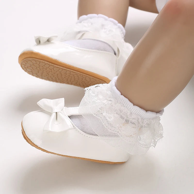 Cute White Lace Baby Girl Princess shoes  Baby Moccasins Moccs Shoes Bow Fringe Rubber Soled Non-slip Footwear Crib Shoes