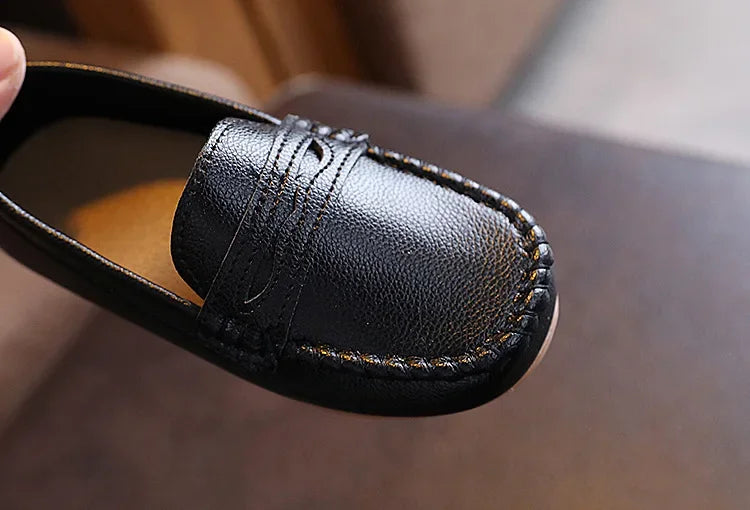 2025 Boys' Slip-On Oxford Loafers Spring Autumn Soft PU Leather Toddler Shoes Black White School Uniform Shoes for Kids
