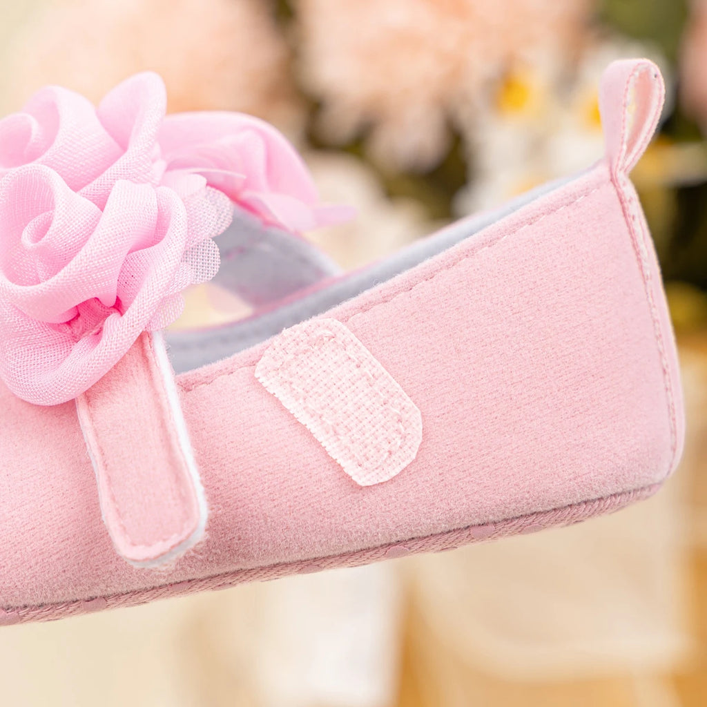 KIDSUN Cotton Sole Anti-slip Baby Shoes Moccasin Cute Flower Princess Girls Shoes Newborn Toddler First Walker Crib Shoes 0-18m