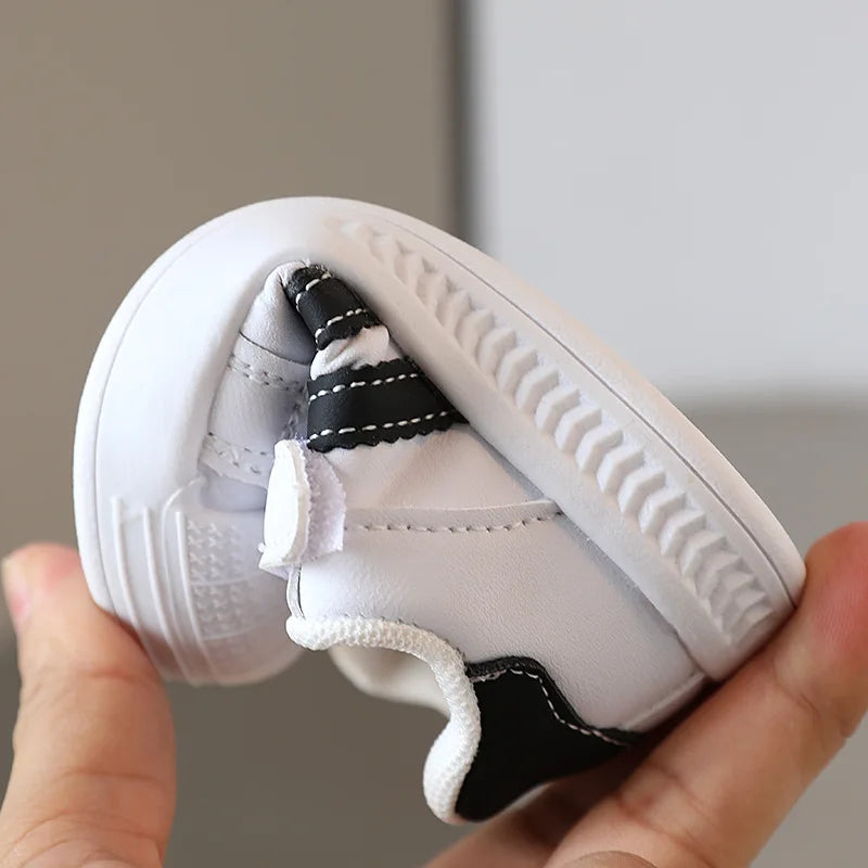 New Baby Shoes Spring Autumn Soft Soled Toddler Shoes Boys Sports Shoes Boys New White Shoes For Girls Breathable Non-slip