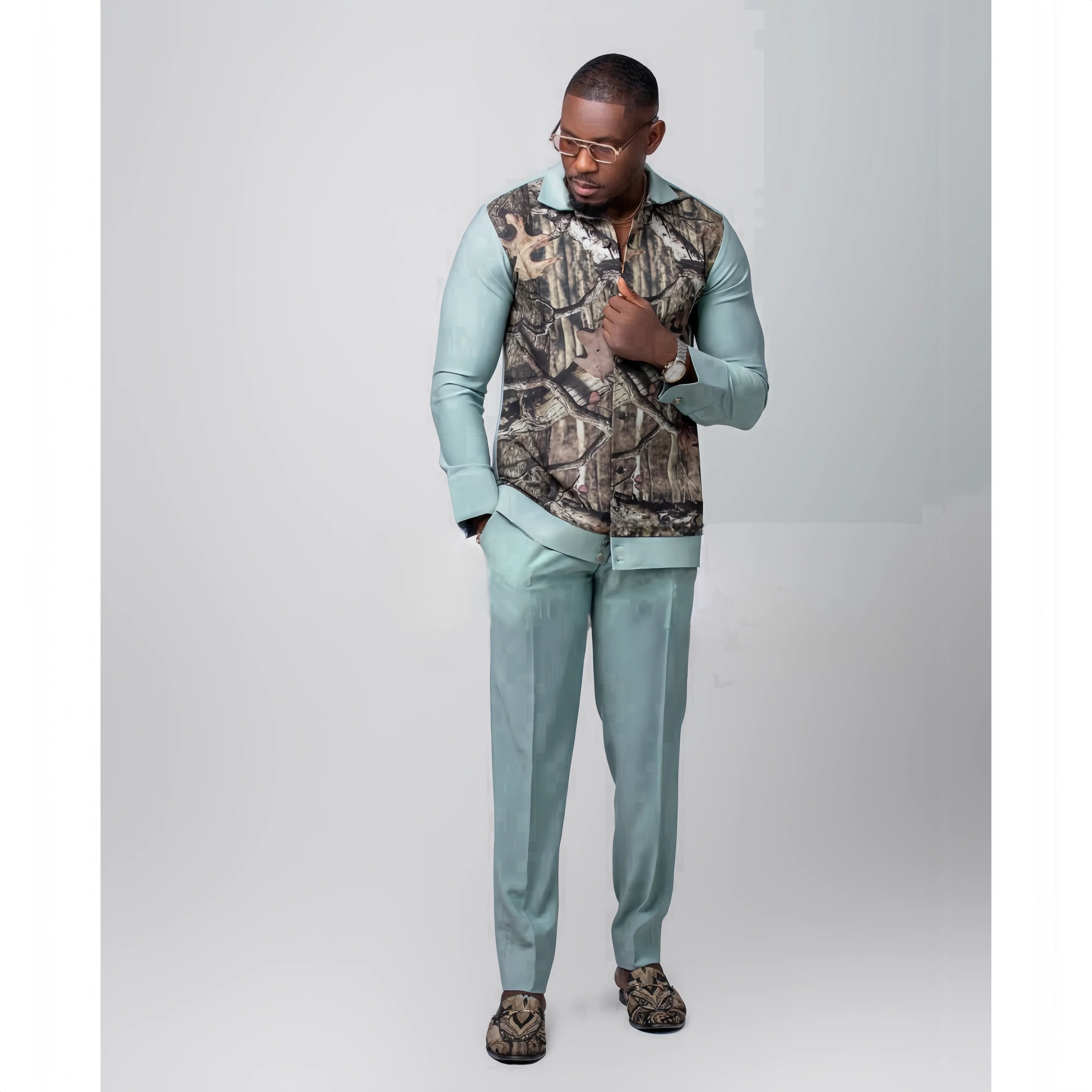 fashionable men's suit